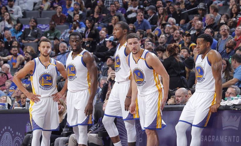 在蓝黑军团 在蓝黑军团