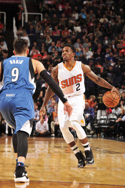 边线拉扯寻 边线拉扯寻