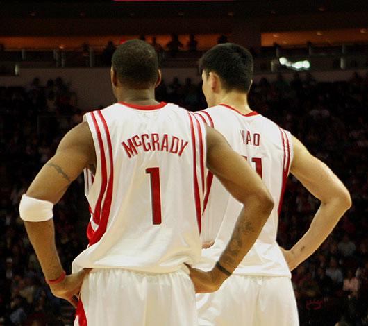 暗部细节依 暗部细节依